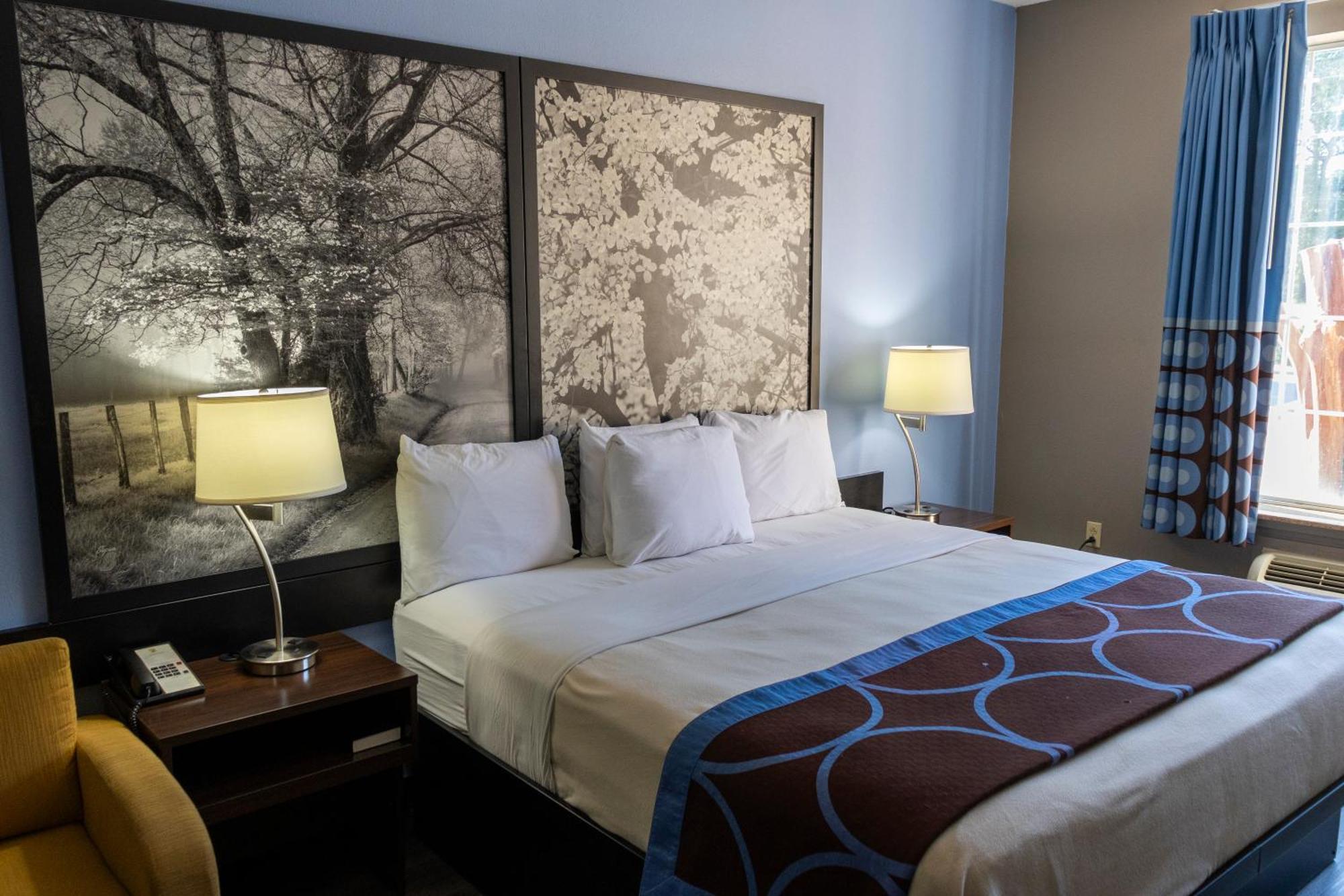 Super 8 By Wyndham Smithfield-Selma Hotel Екстериор снимка