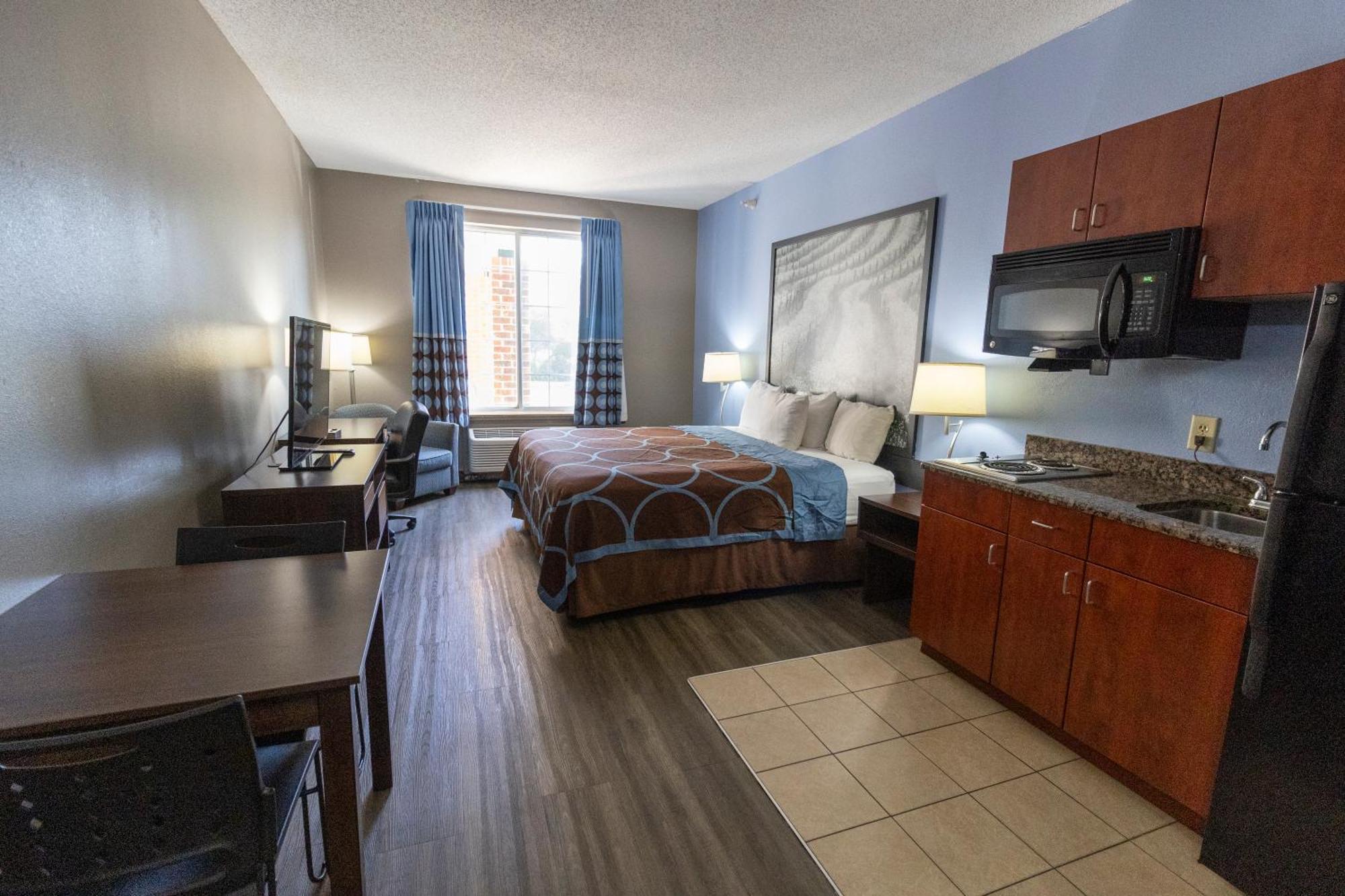 Super 8 By Wyndham Smithfield-Selma Hotel Екстериор снимка