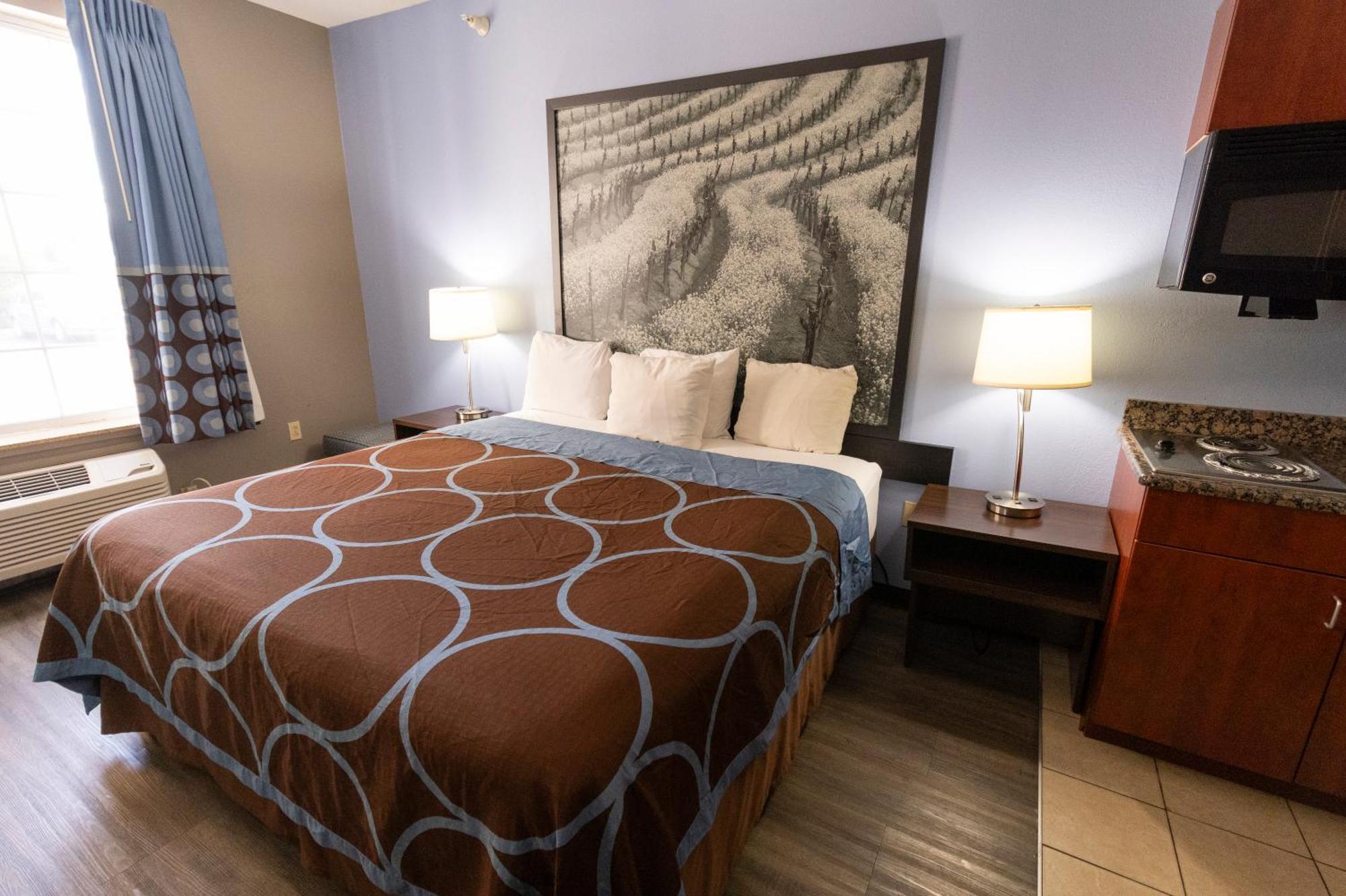 Super 8 By Wyndham Smithfield-Selma Hotel Екстериор снимка