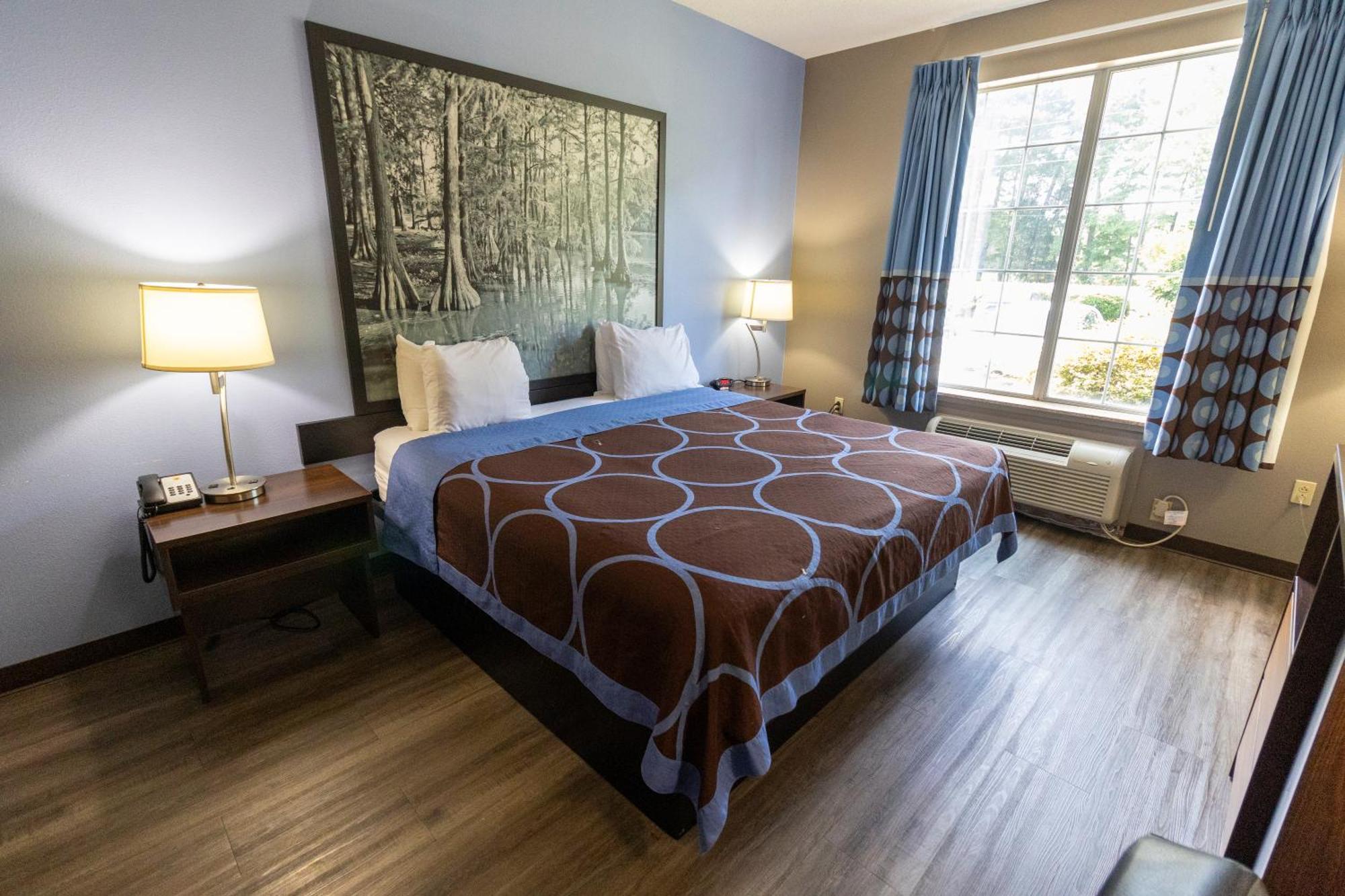 Super 8 By Wyndham Smithfield-Selma Hotel Екстериор снимка