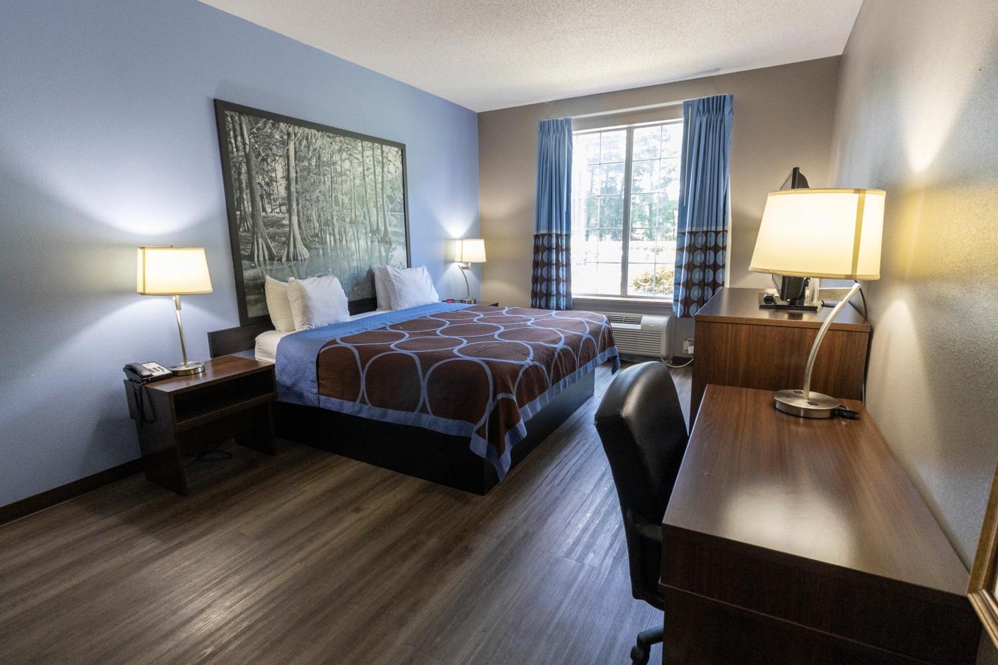 Super 8 By Wyndham Smithfield-Selma Hotel Екстериор снимка